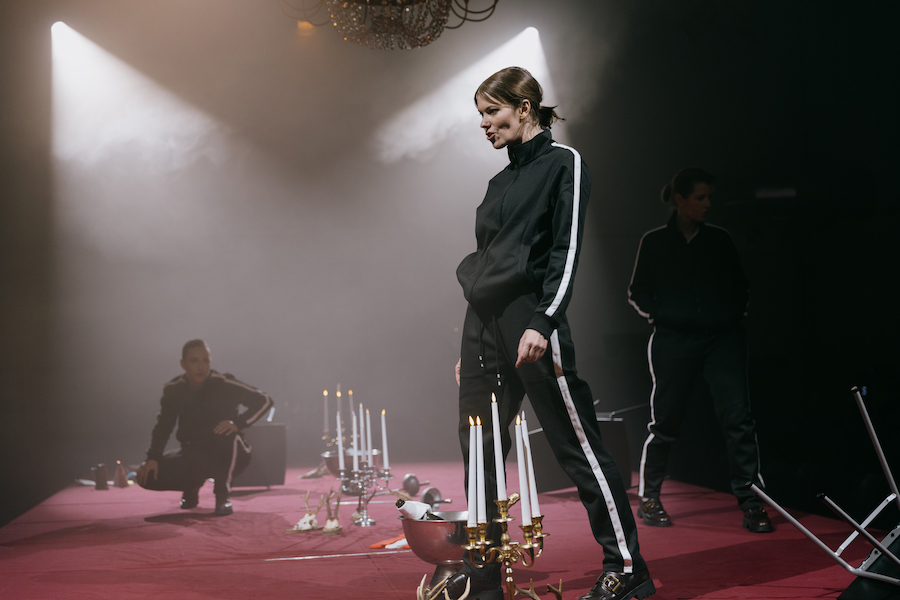 Eskalationsmaschinen Foto Viktoria Nazarova Theater im Werk
